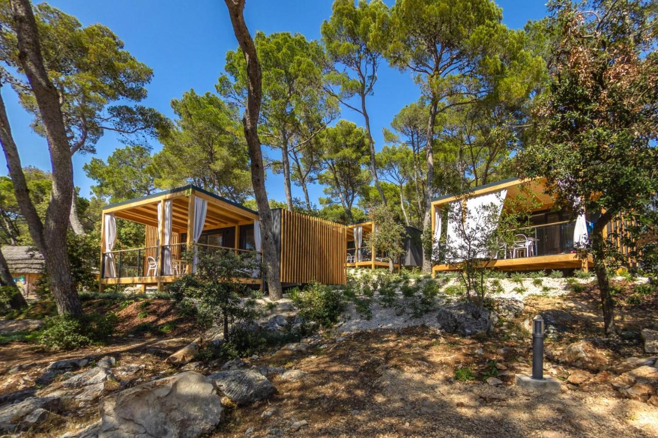 Pine Beach Pakostane Glamping Homes Exterior photo